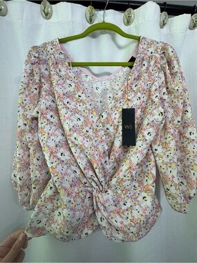 W5 Floral Twist Front Blouse | Puff Sleeve Top | NWT